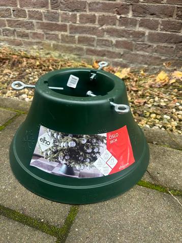Kerstboomstandaard beschikbaar voor biedingen