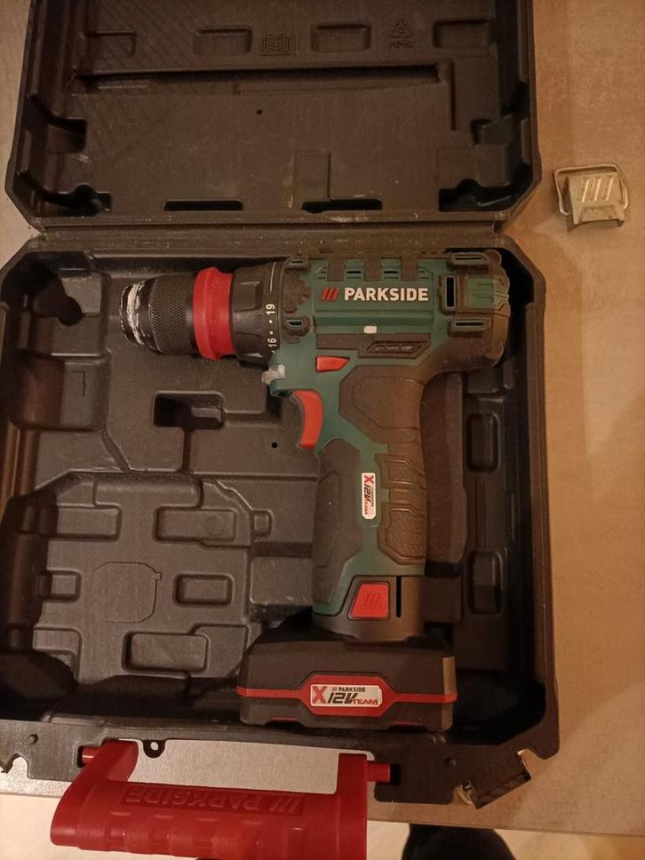 Parkside 12 accuboormachine (accu leeg), Doe-het-zelf en Verbouw, Gereedschap | Boormachines, Gebruikt, Boormachine, Ophalen of Verzenden