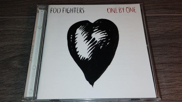 Foo Fighters - One By One., Cd's en Dvd's, Cd's | Rock, Zo goed als nieuw, Poprock, Ophalen of Verzenden