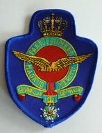 (Mouw)embleem (Kroonembleem) Koninklijke Luchtmacht ., Verzenden, Luchtmacht, Nederland, Embleem of Badge