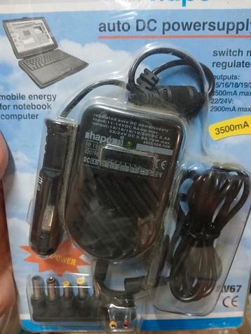 Universele Laptop oplader voor in de auto beschikbaar voor biedingen