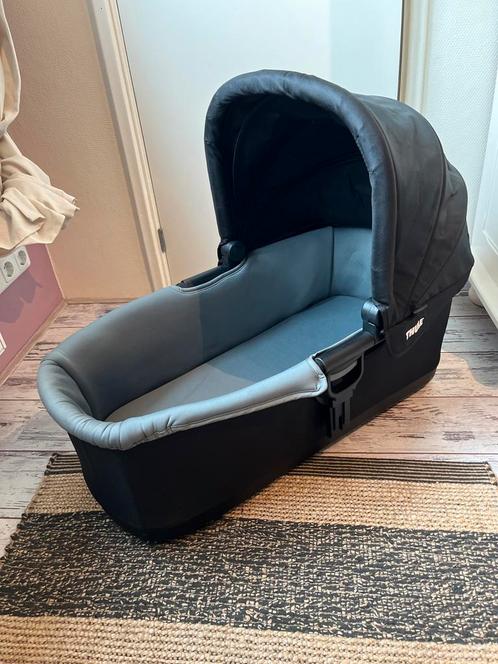 Thule urban glide bassinet + adapters en accessoires, Kinderen en Baby's, Kinderwagens en Combinaties, Zo goed als nieuw, Overige merken