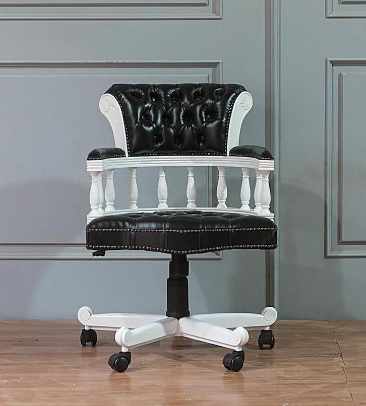 Gezocht : Captains chair Chesterfield bureau stoel wit, Antiek en Kunst, Antiek | Kantoor en Zakelijk, Ophalen