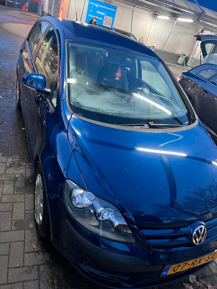 Volkswagen Golf Plus 1.6 FSI 85KW 2005 Blauw, Auto's, Volkswagen, Golf Plus, ABS, Airbags, Airconditioning, Android Auto, Bluetooth
