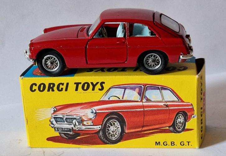 --> Corgi Toys 327 MGB GT   A/a <---, Hobby en Vrije tijd, Modelauto's | 1:43, Zo goed als nieuw, Auto, Corgi, Verzenden