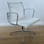 Vitra EA 107 EA107 stoel wit netweave chroom, Gebruikt, Wit, Ophalen of Verzenden, Nvt