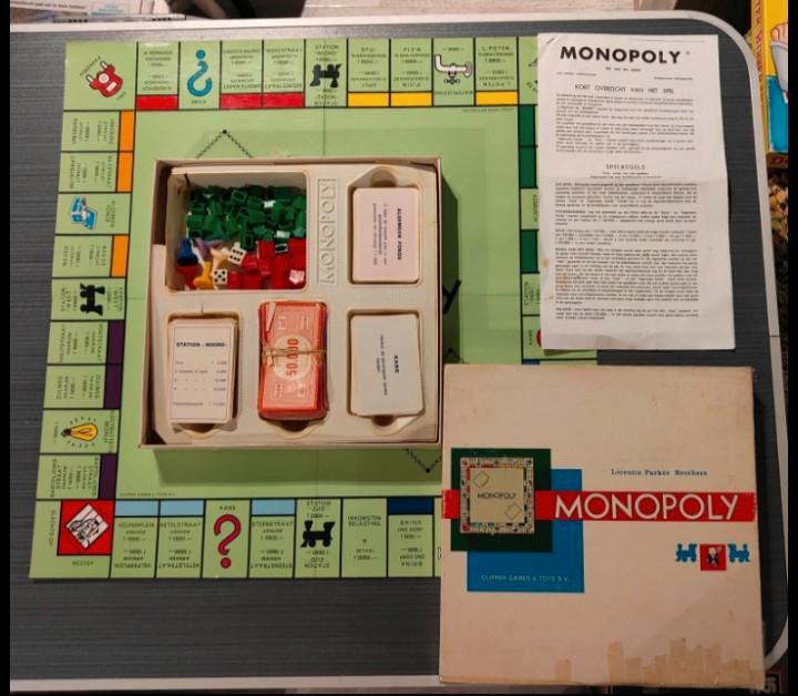 Vintage Monopoly spel van Clipper, Hobby en Vrije tijd, Gezelschapsspellen | Bordspellen, Ophalen of Verzenden