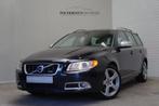Volvo V70 2.0T R-Design / NL Auto / Youngtimer 06-01-2026 /, Auto's, Euro 5, Zwart, 4 cilinders, Zwart