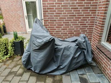 Scooter met dekzijl,, Zelf ophalen  beschikbaar voor biedingen