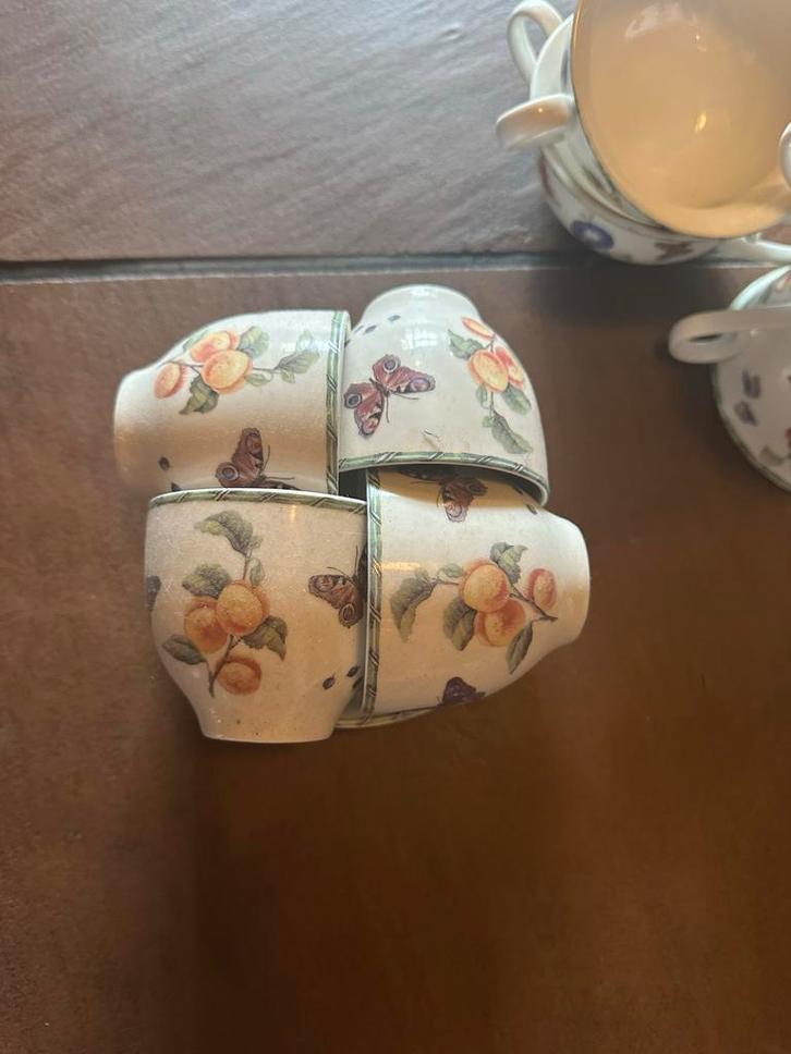 Janneke Brinkman schalen, kop en schotel soepkommen enz, Huis en Inrichting, Keuken | Servies, Gebruikt, Schaal of Schalen, Overige stijlen