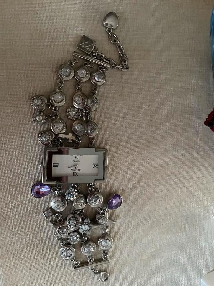 Armband horloge met strass, Sieraden, Tassen en Uiterlijk, Kettingen, Zo goed als nieuw, Overige materialen, Zilver, Met strass