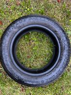 Twee Dunlop Winter Sport 5 SUV 235/60 R18 Winterbanden, 18 inch, Gebruikt, 235 mm, Band(en)