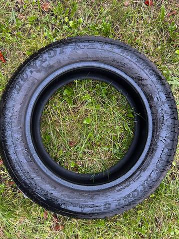 Twee Dunlop Winter Sport 5 SUV 235/60 R18 Winterbanden beschikbaar voor biedingen