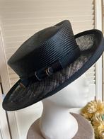 Dames hoed donker blauw, Ophalen of Verzenden, Zo goed als nieuw, 58 cm (L, 7¼ inch) of meer