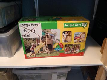 Jungle Gym Speeltoren Nieuw in Doos beschikbaar voor biedingen