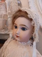Antieke Franse poppen bonnet,muts, Verzamelen, Poppen, Ophalen, Zo goed als nieuw, Kleertjes
