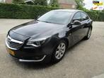 Opel Insignia 1.4 T EcoFLEX Business+ leer,navi, clima, mooi, Voorwielaandrijving, 730 kg, 4 cilinders, Zwart