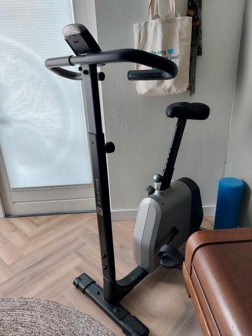 Mooie stevige hometrainer z.g.a.n., Sport en Fitness, Fitnessapparatuur, Zo goed als nieuw, Hometrainer, Metaal, Ophalen