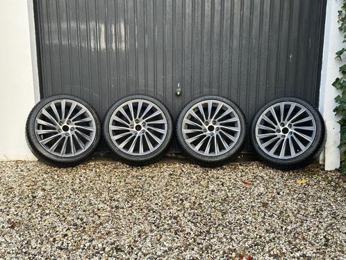 Originele Alfa Romeo Turbina QV Titanio 18 inch winterset, Auto-onderdelen, Banden en Velgen, Banden en Velgen, Winterbanden, 18 inch