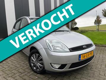 Ford Fiesta 1.4-16V Trend Automaat-Lage KM-2e Eigenaar-Airco beschikbaar voor biedingen