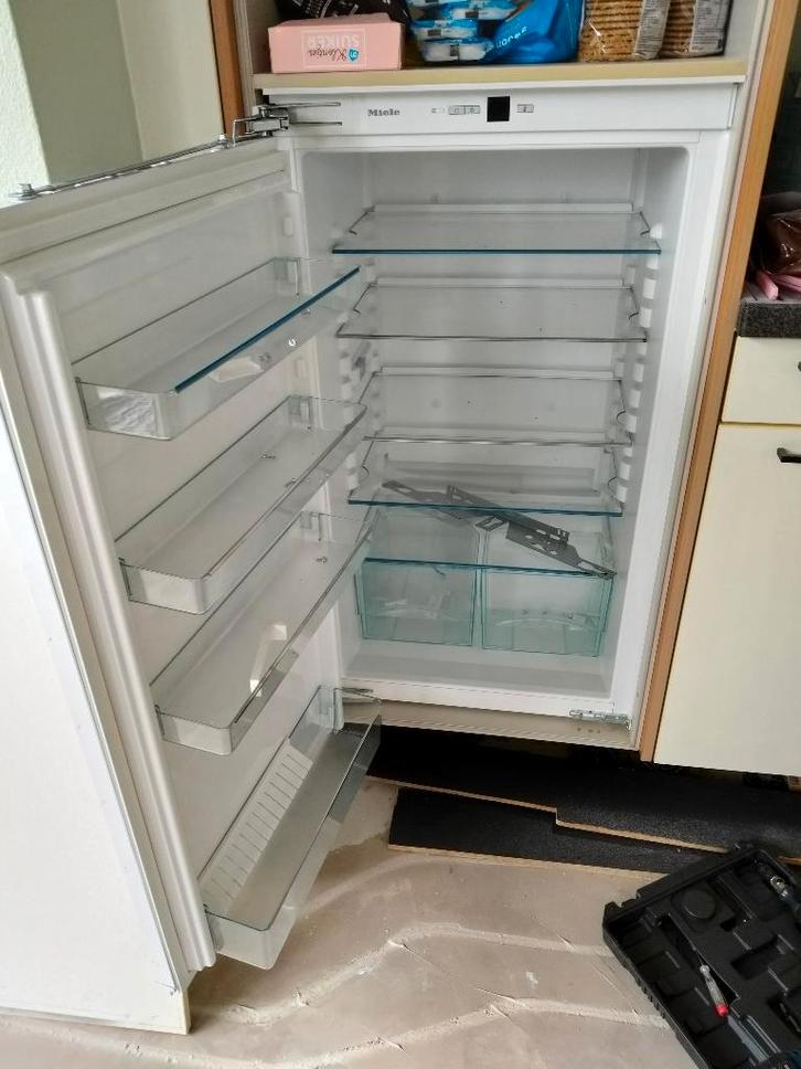 Miele Inbouw Koelkast, Witgoed en Apparatuur, Koelkasten en IJskasten, Gebruikt, Zonder vriesvak, 200 liter of meer, 85 tot 120 cm
