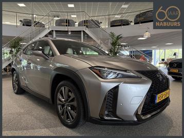 Lexus UX 250h F Sport Premium, Schuifdak, Leder, Camera, Key beschikbaar voor biedingen
