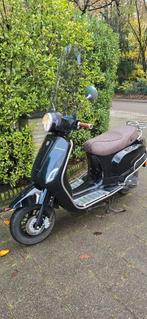 La Souris Sourini R GEEL KENTEKEN, Fietsen en Brommers, Scooters | Overige merken, Ophalen, Maximaal 45 km/u, Zo goed als nieuw