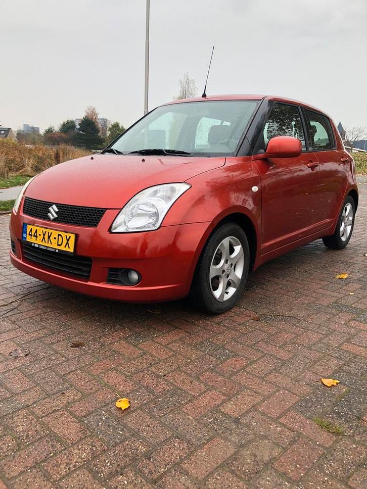 Suzuki Swift. 5 drs. 1.3 Airco. NAP Topauto. Inruil mogelijk, Auto's, Suzuki, Particulier, Swift, Airbags, Airconditioning, Centrale vergrendeling