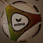 Erina voetbal weinig gebruikt, Sport en Fitness, Voetbal, Maat M, Ophalen of Verzenden, Zo goed als nieuw, Bal