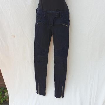Stoere zwarte spijkerbroek. mt XS. Merk My brand beschikbaar voor biedingen