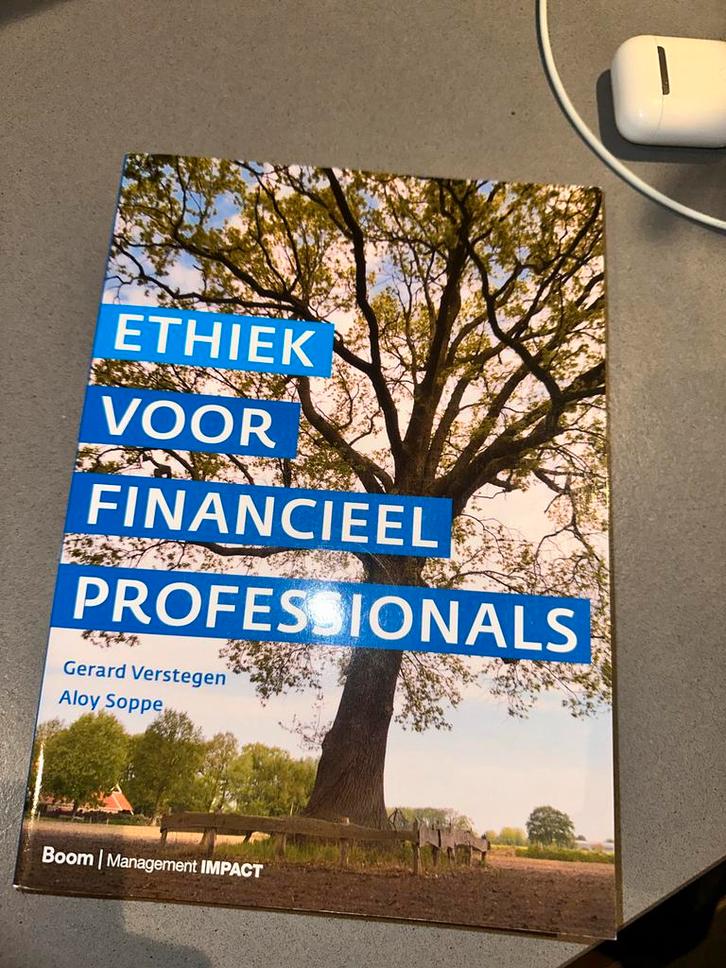 Ethiek voor Financieel Professionals - Gerard Verstegen, Boeken, Economie, Management en Marketing, Zo goed als nieuw, Accountancy en Administratie