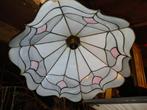 Vintage tiffany hanglamp/plafondlamp glas in lood I.z.g.s., Huis en Inrichting, Lampen | Plafondlampen, Ophalen of Verzenden, Zo goed als nieuw