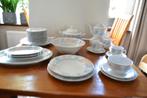 Prachtig 54 delig servies van Mitterteich - Bavaria, Huis en Inrichting, Ophalen, Zo goed als nieuw, Overige stijlen, Porselein