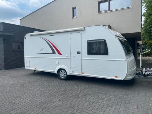 Burstner Averso 465 TS, Caravans en Kamperen, Caravans, Particulier, tot en met 4, 1000 - 1250 kg, Rondzit, Bürstner, Frans bed