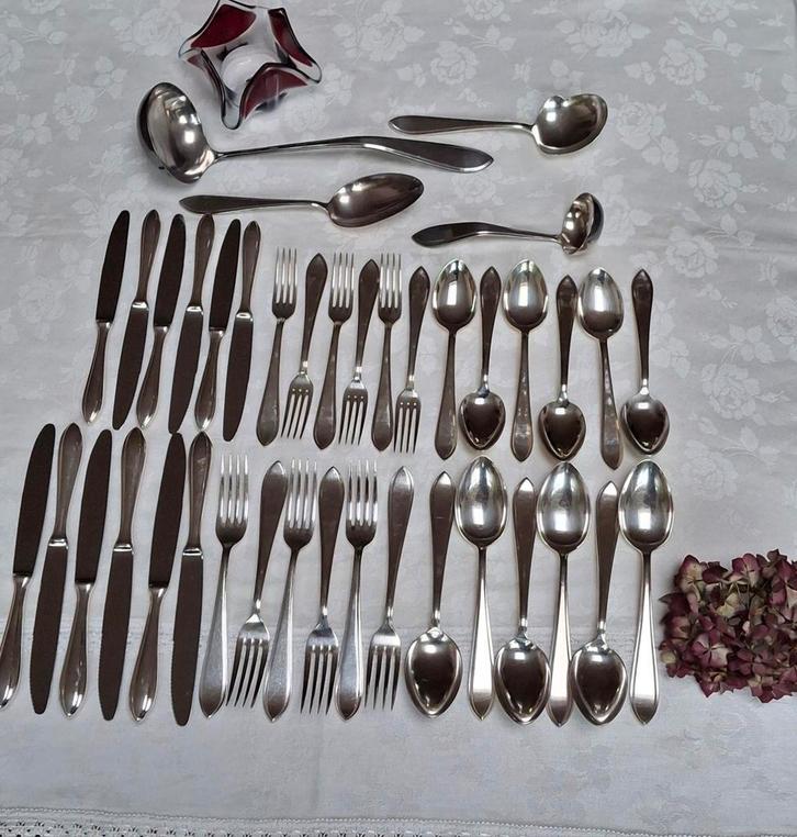 Sola 90 verzilverd bestek 6 Personen - Puntfilet Model, Antiek en Kunst, Antiek | Bestek, Ophalen of Verzenden