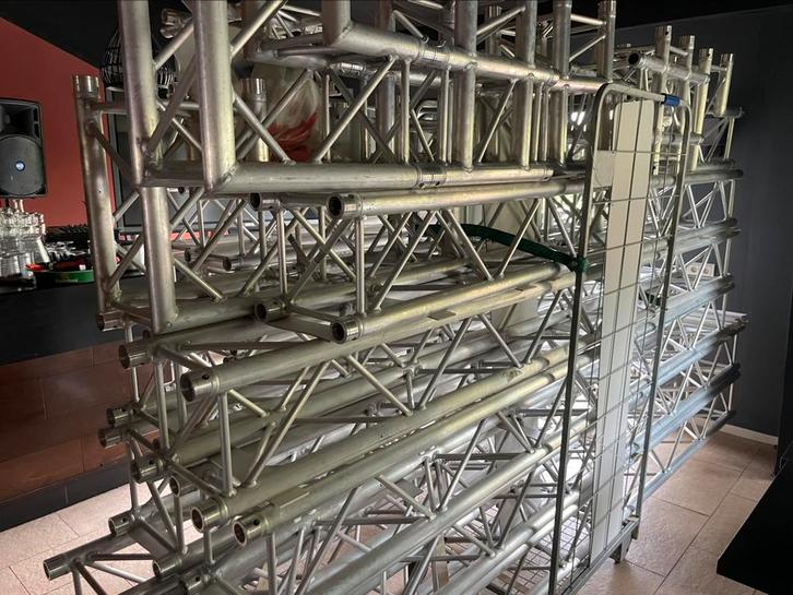 Interal pro truss S31 12 hoekstukken 22 lengtes uit showroom, Muziek en Instrumenten, Licht en Laser, Overige typen, Ophalen