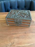 chinees kistje met tin en hout, Ophalen of Verzenden