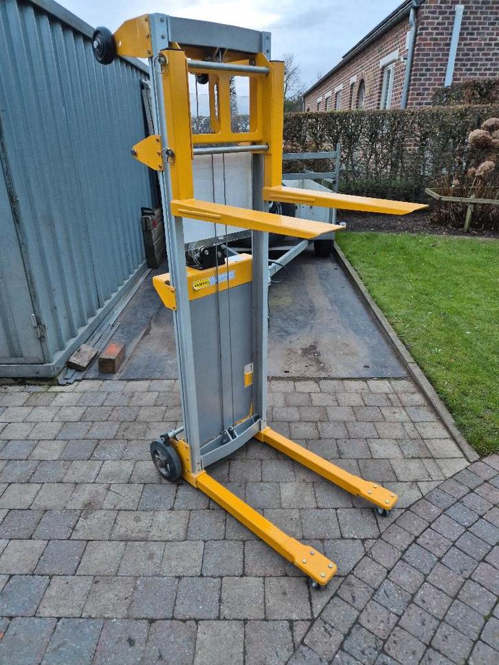 Genie gl-4 materiaallift, stapelaar, lift, Doe-het-zelf en Verbouw, Gereedschap | Handgereedschap, Nieuw, Ophalen