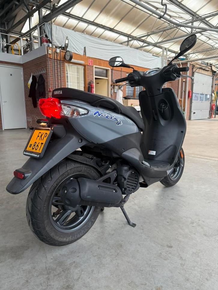 Yamaha Neo’s 4 – 2018 | Watergekoeld | 10.937 km, Fietsen en Brommers, Scooters | Yamaha, Gebruikt, Neo's, Maximaal 45 km/u, Benzine