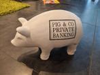Riviera Maison spaarpot varken, Verzamelen, Spaarpotten, Ophalen of Verzenden, Nieuw, Steen, Aardewerk of Keramiek, Dier