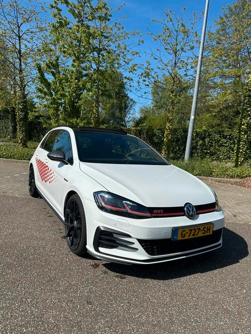 Golf 7.5 GTI 2.0 performace 2019 /300pk/ PANO/ VR / KS/ DSG, Auto's, Volkswagen, Particulier, Golf, Benzine, Hatchback, Automaat