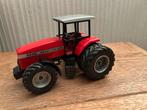 Siku 1:32 Tractor Massey Ferguson 9240, Hobby en Vrije tijd, Modelauto's | 1:32, Verzenden, Zo goed als nieuw, Tractor of Landbouw