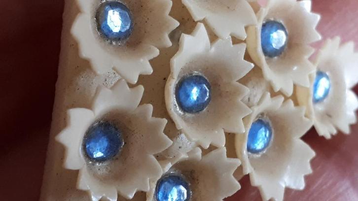 Vintage Celluloid Dressclip / Hanger. Ca. 1930-1940., Sieraden, Tassen en Uiterlijk, Antieke sieraden, Hanger, Overige materialen