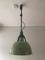 Groene industriële hanglamp, Huis en Inrichting, Lampen | Hanglampen, Ophalen of Verzenden, Zo goed als nieuw, Minder dan 50 cm