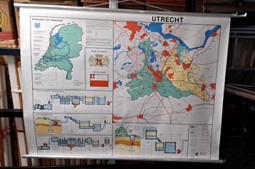 Provinciekaarten Nederland en overige op canvas 18 stuks beschikbaar voor biedingen