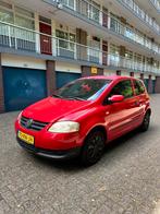 Volkswagen Fox 1.4 55KW 2005 Rood, Voorwielaandrijving, 4 cilinders, 4 stoelen, Origineel Nederlands