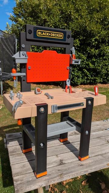 Toffe werkbank Smoby Black and Decker beschikbaar voor biedingen