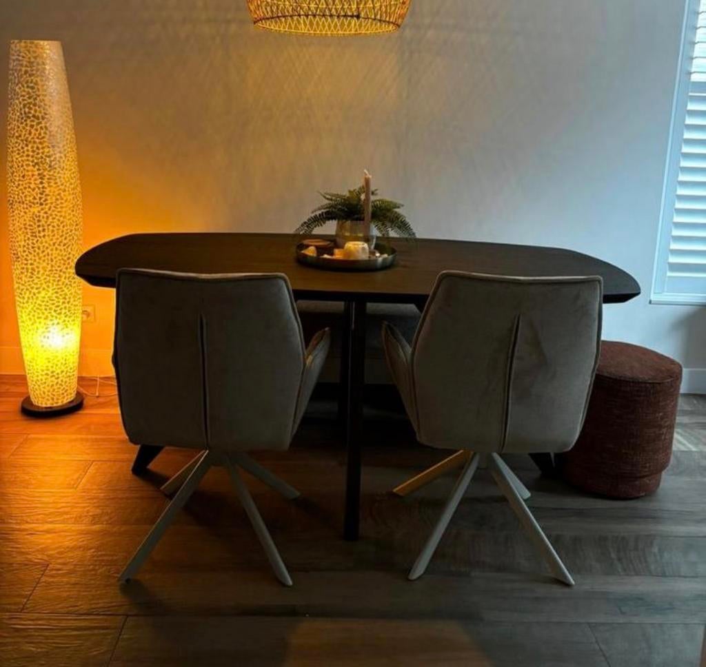 Massief eikenhouten Deens ovale eettafel 180-90cm, Huizen en Kamers, Kamers te huur