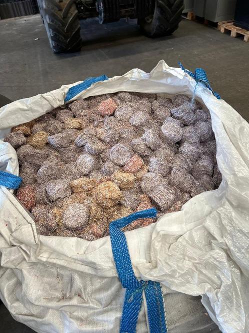 Bigbag vol! versnipperde euro bankbiljetten versnipperd geld, Postzegels en Munten, Munten en Bankbiljetten | Verzamelingen, Bankbiljetten