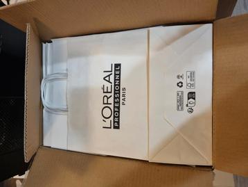 Tasjes  beschikbaar voor biedingen